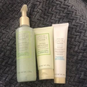 Mary Kay Satin Hands